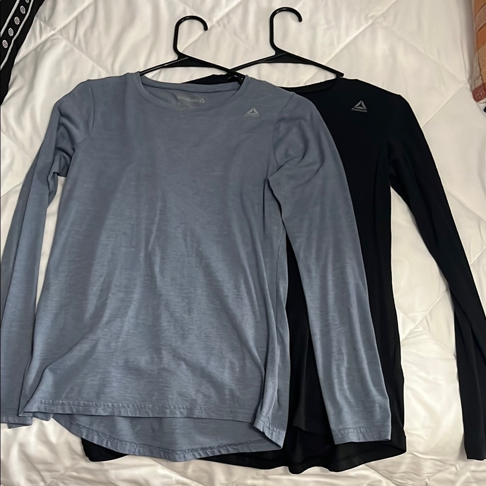 Reebok Duo Long Sleeve Tops in Blue/Gray and Black